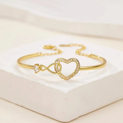 Forever Linked - Daughters Bracelet